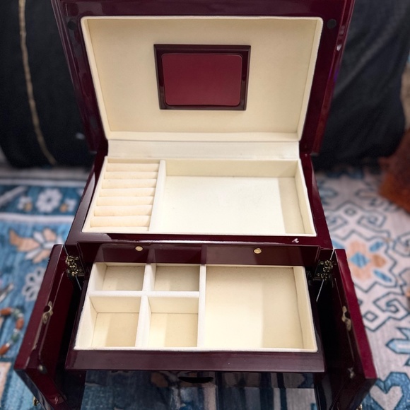 Cherrywood Jewelry Box - Picture 5 of 7